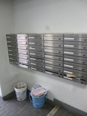 大阪市大正区三軒家東１丁目の賃貸マンションのエントランス|★集合ポスト★