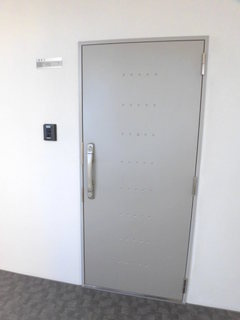 インザライフ大正RESIDENCEの玄関|★表玄関★