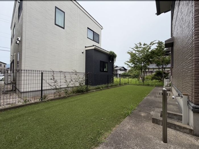 福井狐橋０戸建D-rooomの庭