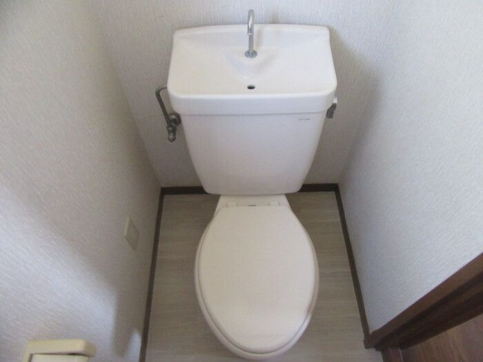 豊岡Ｉ貸家のトイレ