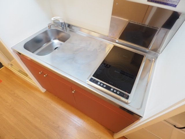 レオパレスレヴェルベールⅤのキッチン