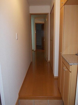 ガーデンハウス　タカの玄関
