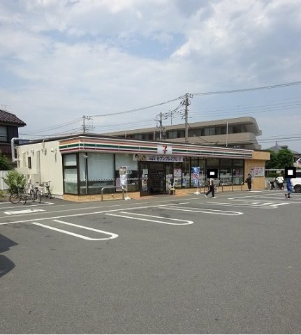 ウェールスの周辺|セブンイレブンまで650m