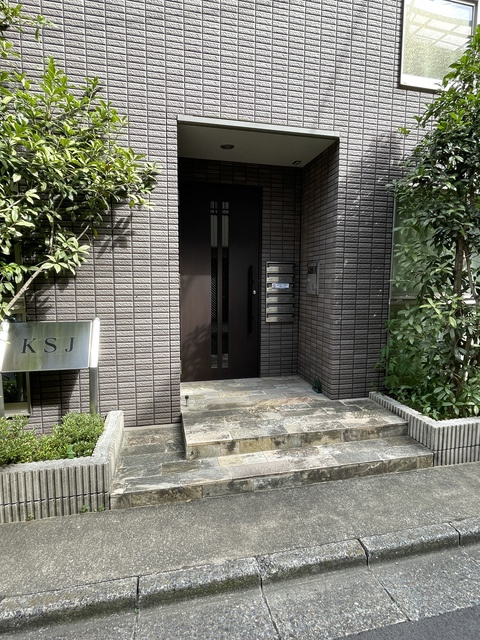 ＫＳＪのエントランス|■オートロックエントランス■
