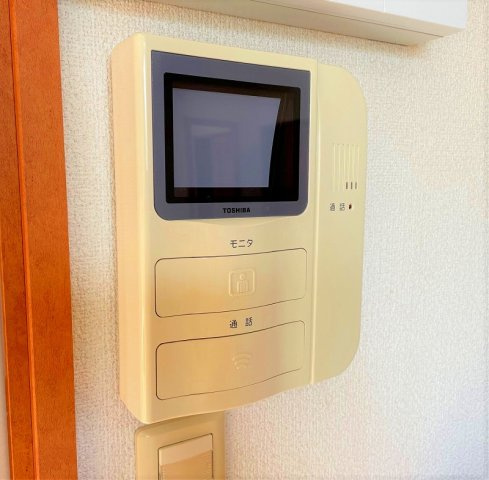 レオパレス八ヶ崎のその他|モニター付きインターホン