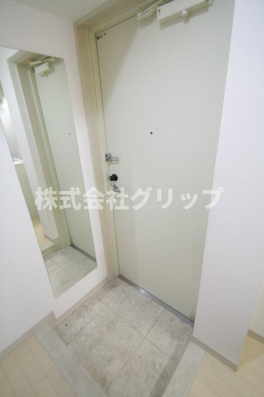 グランド・ガーラ横濱山下町の玄関