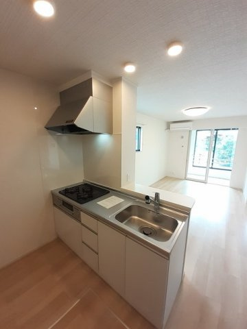 サクライン方保田　Ⅱのキッチン|使いやすいキッチンです