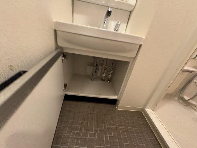  | プレサンス堺筋本町駅前シェル