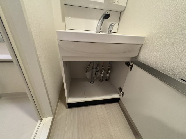  | プレサンス堺筋本町駅前シェル