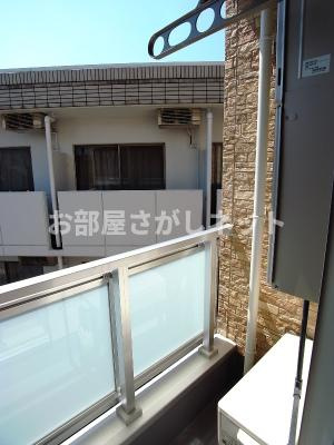 リブリ・三ツ沢フラッツ【おとり物件なし】#学生・社会人にオススメ！初期費用分割払いOK！のバルコニー