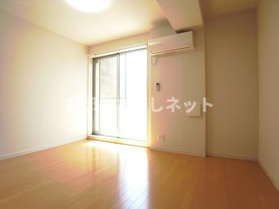 リブリ・三ツ沢フラッツ【おとり物件なし】#学生・社会人にオススメ！初期費用分割払いOK！の洋室