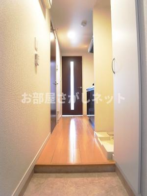 リブリ・三ツ沢フラッツ【おとり物件なし】#学生・社会人にオススメ！初期費用分割払いOK！の玄関
