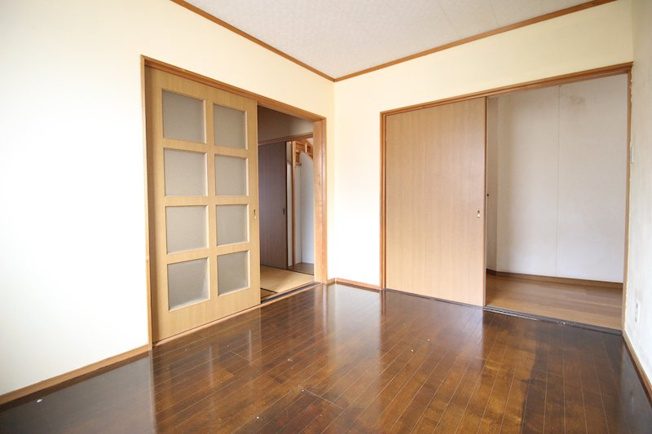 【居間・リビング】 | 玉野市宇野3丁目戸建