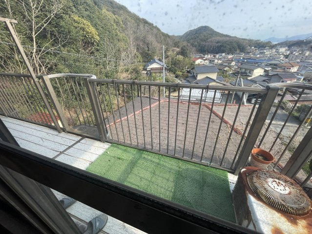 【バルコニー】