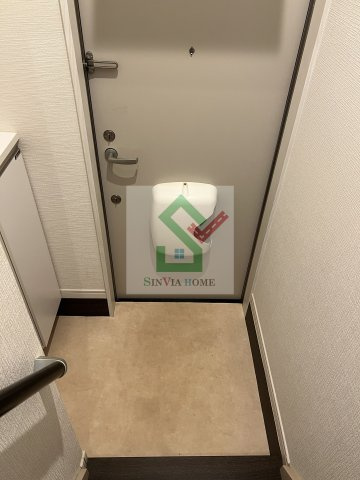 シャンブル大泉学園の玄関