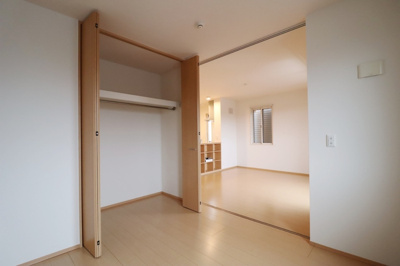 【子供部屋】 | ドルチェ洲崎 | 別のお部屋のお写真になります。