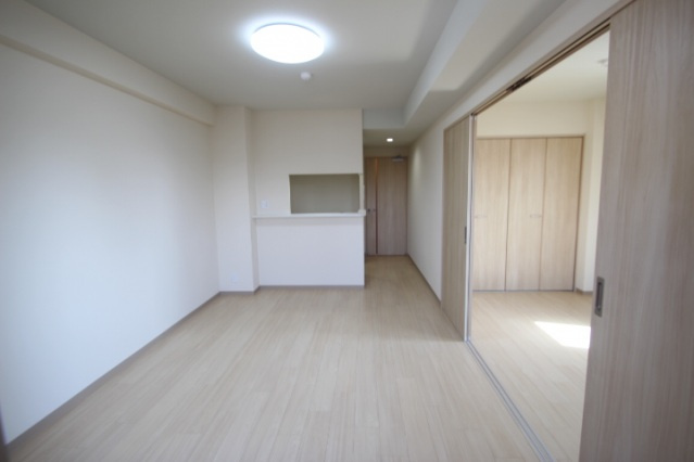 【居間・リビング】 | セントラルアヴェニュー田町