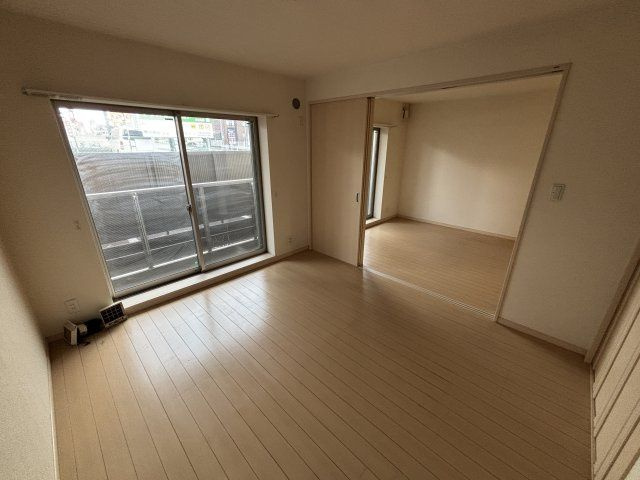 エクシードきよしが丘の洋室