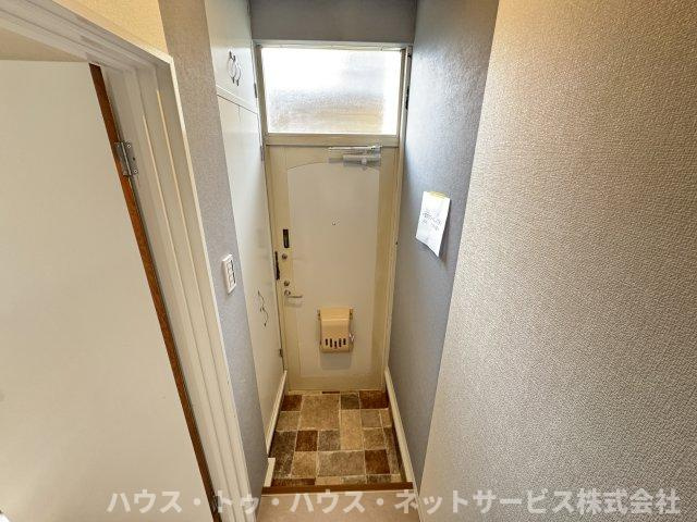 グリーンテラス五香の玄関