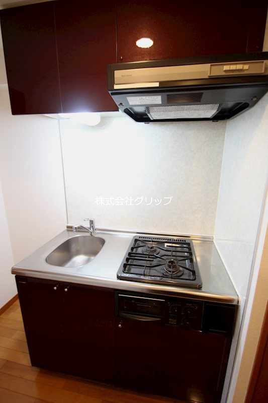 横浜市中区伊勢佐木町７丁目の賃貸マンション