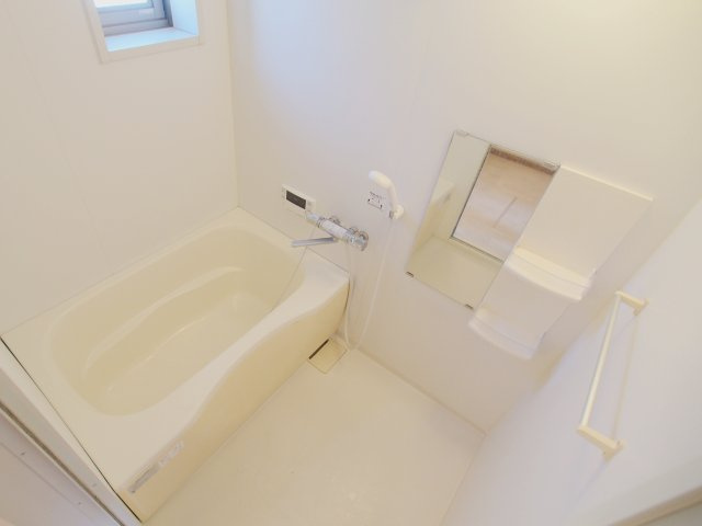 シャンプルⅡの浴室