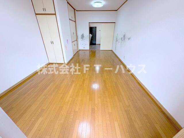 鈴木ハイツの寝室