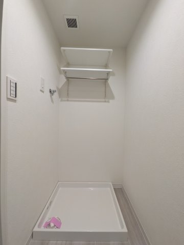 竹の塚パークホームズのランドリースペース