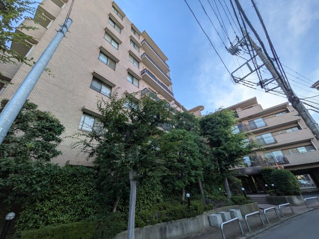 竹の塚パークホームズの外観