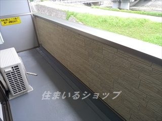 ユニベールＢのバルコニー|根谷川を望む眺望良好です