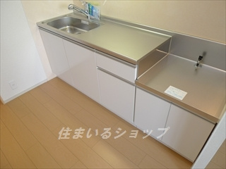 ユニベールＢのキッチン|浄水器一体型シャワー水栓