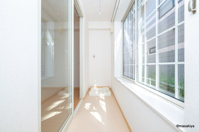 Zenのバルコニー|サンルーム付きのお部屋です。