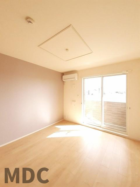 メゾン・M Ⅰの居間・リビング