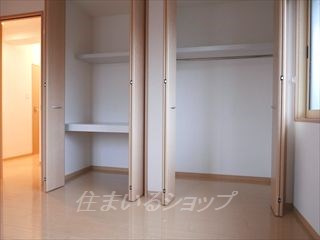 ヴィルヌーブマスダ　A棟の収納|クローゼット