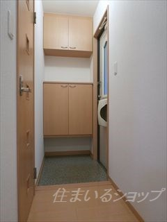 ヴィルヌーブマスダ　A棟の玄関