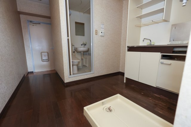 協栄マンションOYAMAのキッチン|DK　※302号室のお写真です