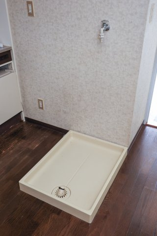 協栄マンションOYAMAの設備|洗濯機置き場　※302号室のお写真です
