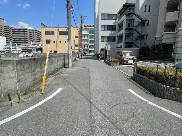 サーパスシティ大供の駐車場