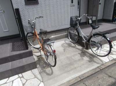 【駐車場】 | メゾン　アイ