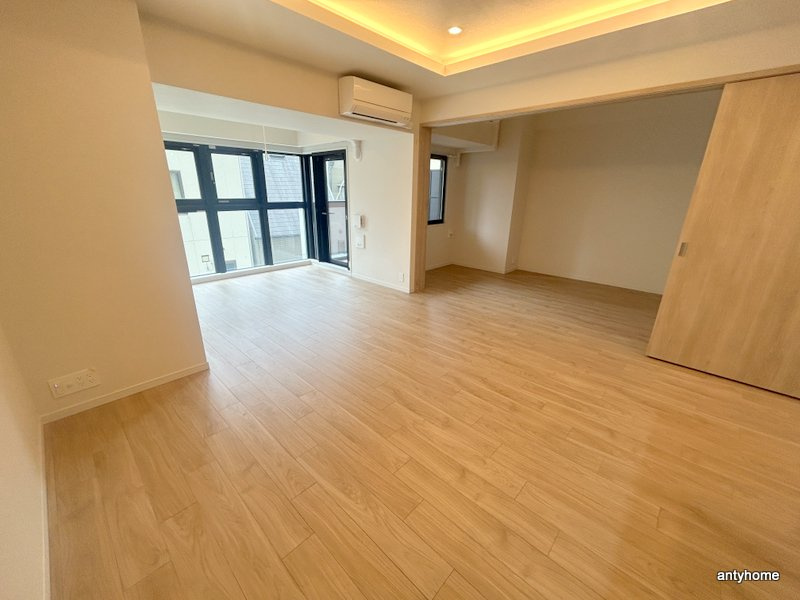 S-RESIDENCE谷町六丁目alo 仲介手数料無料の居間・リビング