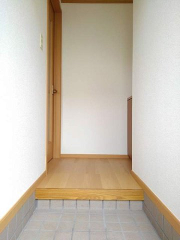 プチメゾンＳの玄関