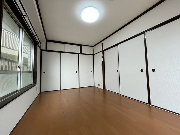 マツエコーポラスの寝室