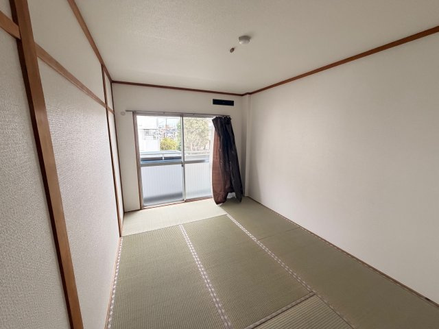 水尾グリーンハイツC棟の和室