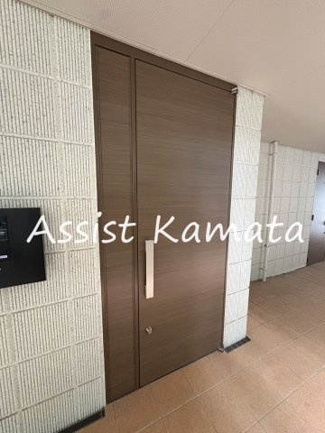 グランソレイユ大井のエントランス