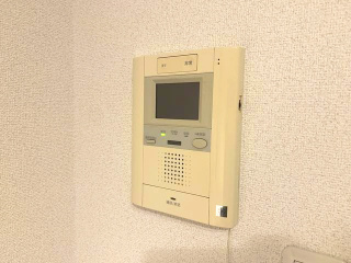 ＨＦ東中野レジデンスのセキュリティ|モニター付きインターホンです