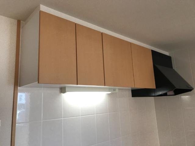 ベル　ウッドⅡのキッチン|吊戸棚