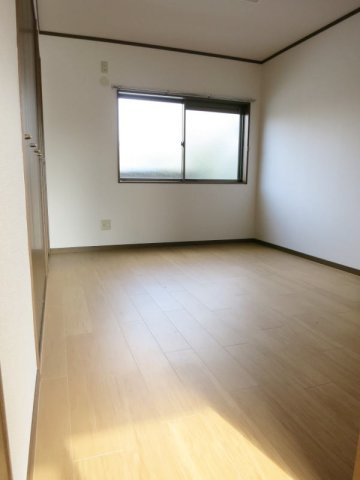 ツール　宮地の内装