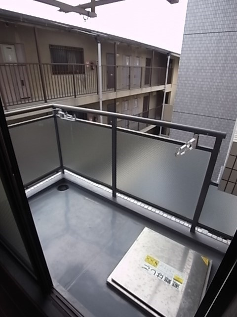 SEPIA西宮北口のバルコニー