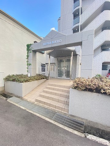SEPIA西宮北口の外観