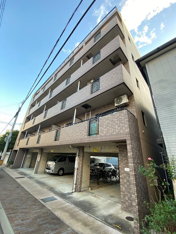 イーナ板宿