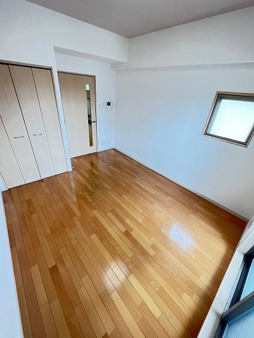 ダイドーメゾン阪神西宮駅前（産所町）の寝室